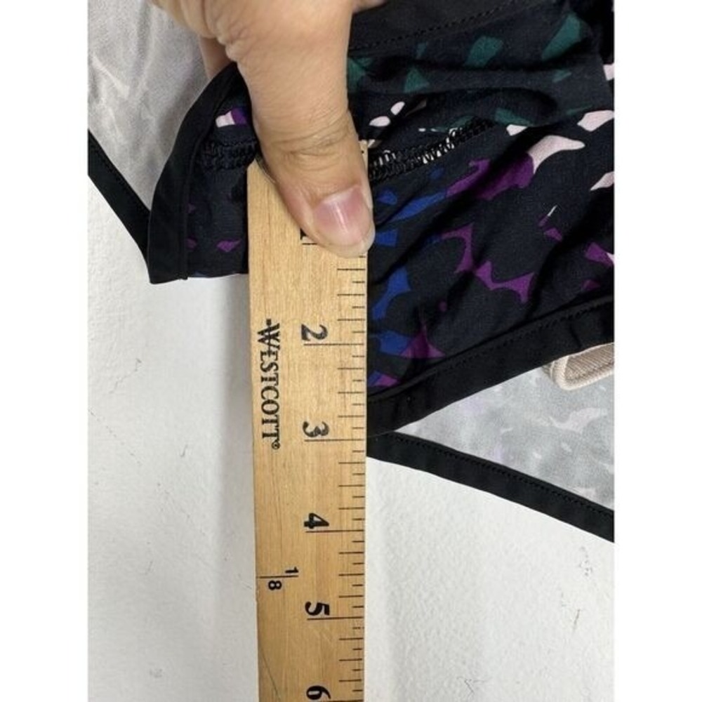 Lululemon Shorts Womens Black Purple Size 6 Speed Up Gym Activewear Athleisure - Picture 6 of 10
